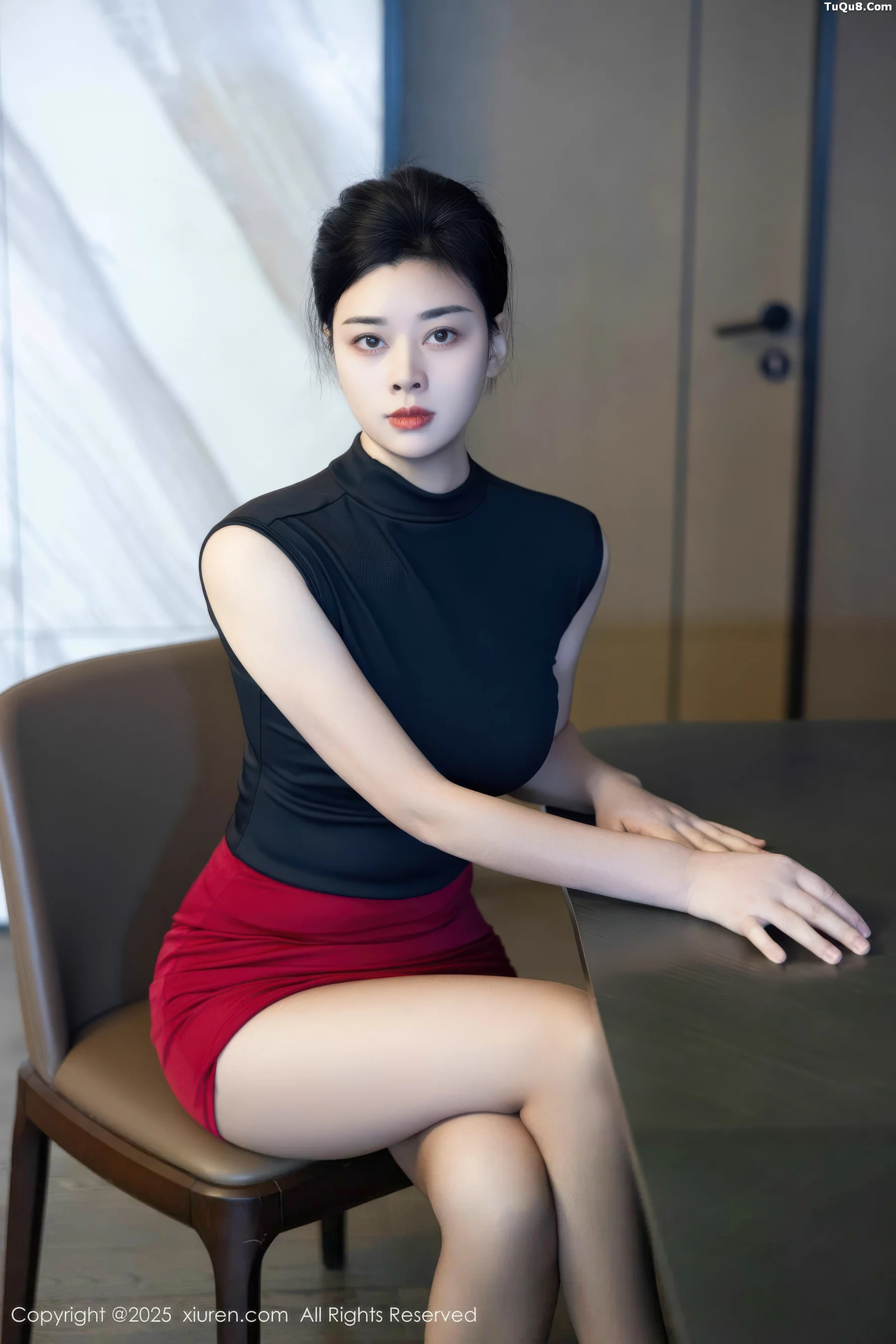 [XiuRen秀人网] 2025.11.05 No.10948 徐清妍 魅惑黑丝 [48P] NO.9