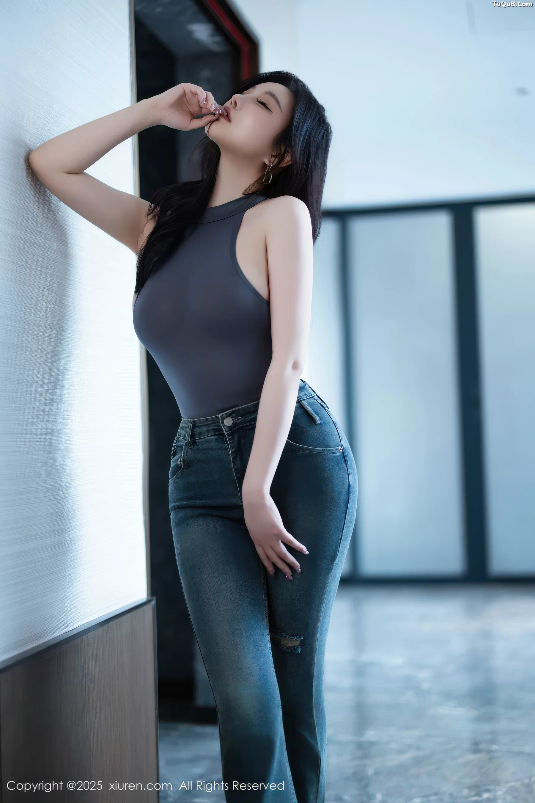 [XiuRen秀人网] 2025.11.06 No.10952 杏子Yada 丰腴身材 [90P] NO.11