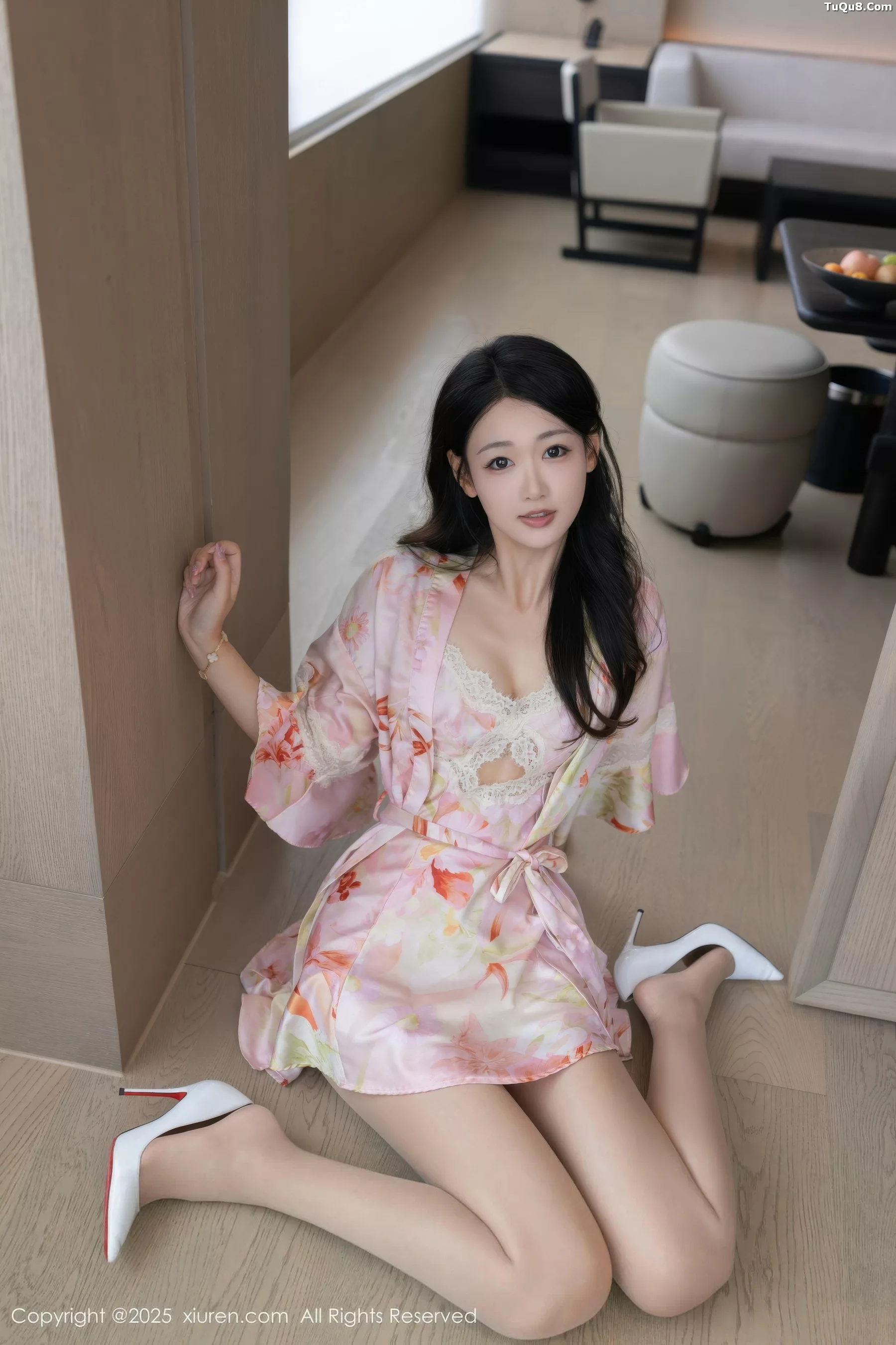 [XiuRen秀人网] 2025.11.10 No.10970唐安琪 粉色内衣 [76P] NO.10