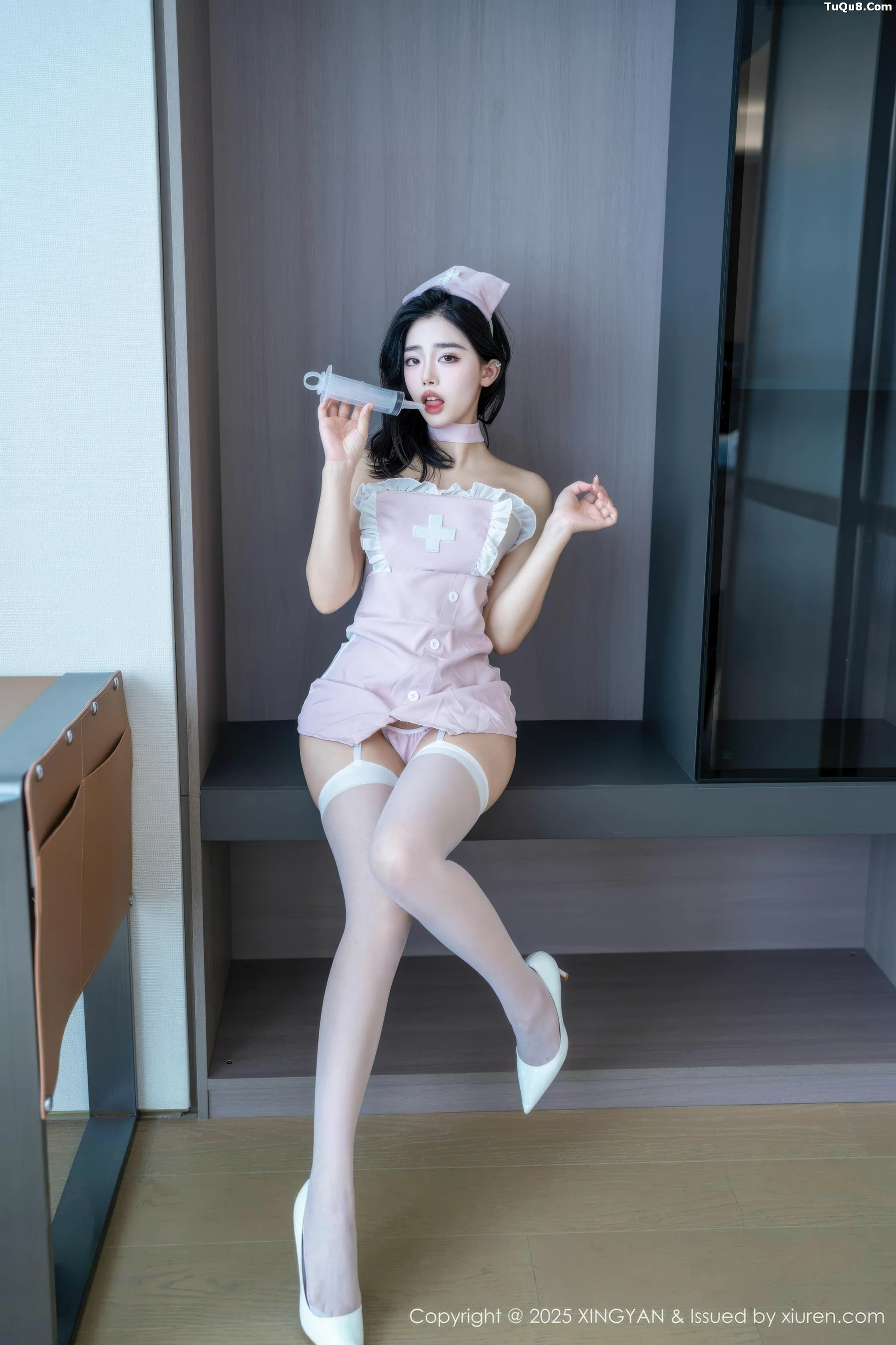 [XINGYAN星颜社] 2025.11.12 VOL.425 阮福福 性感护士 [63P] NO.4