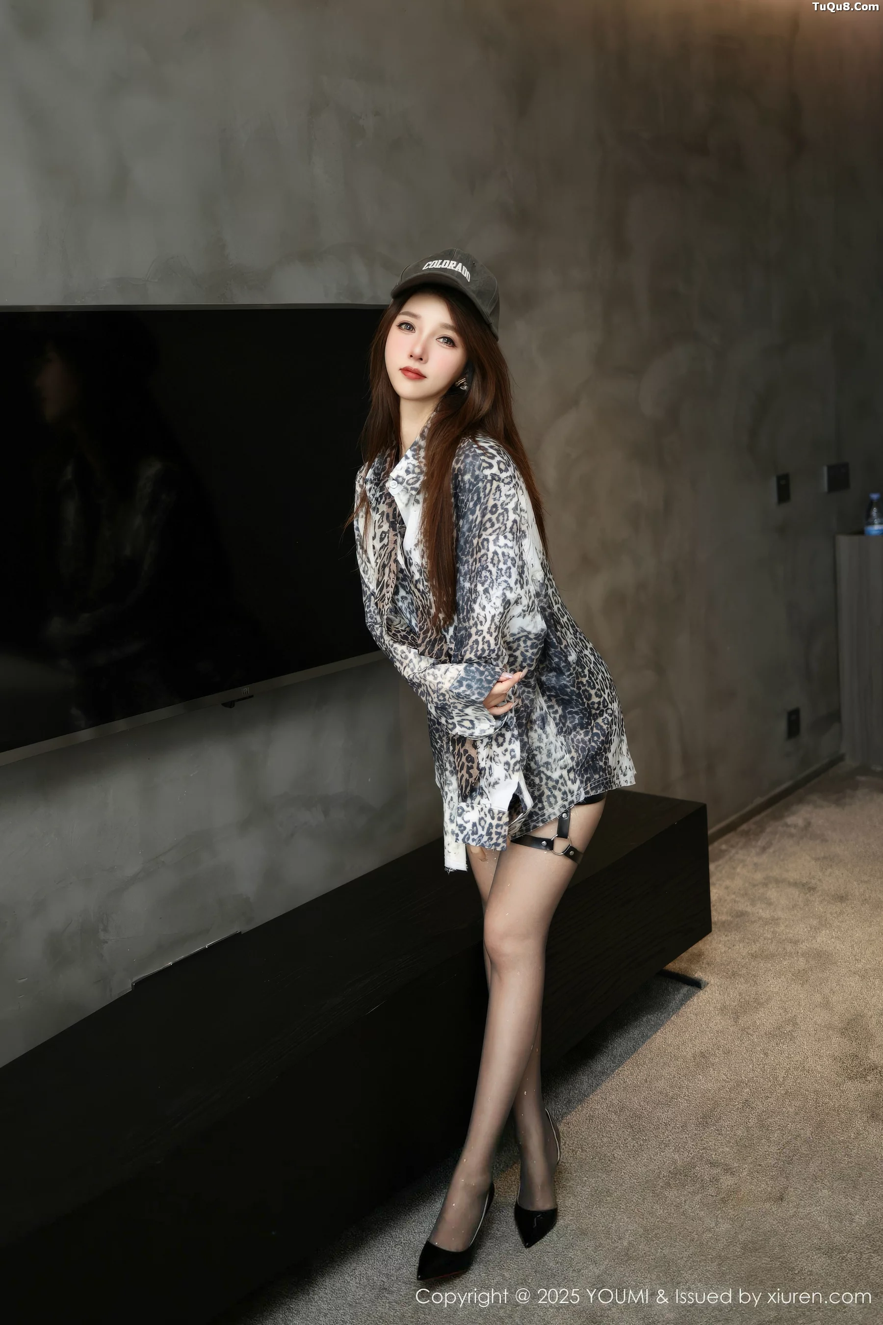 [YOUMI尤蜜荟] 2025.11.13 VOL.1179 Twins-夭夭 豹纹衬衫 [70P] NO.4
