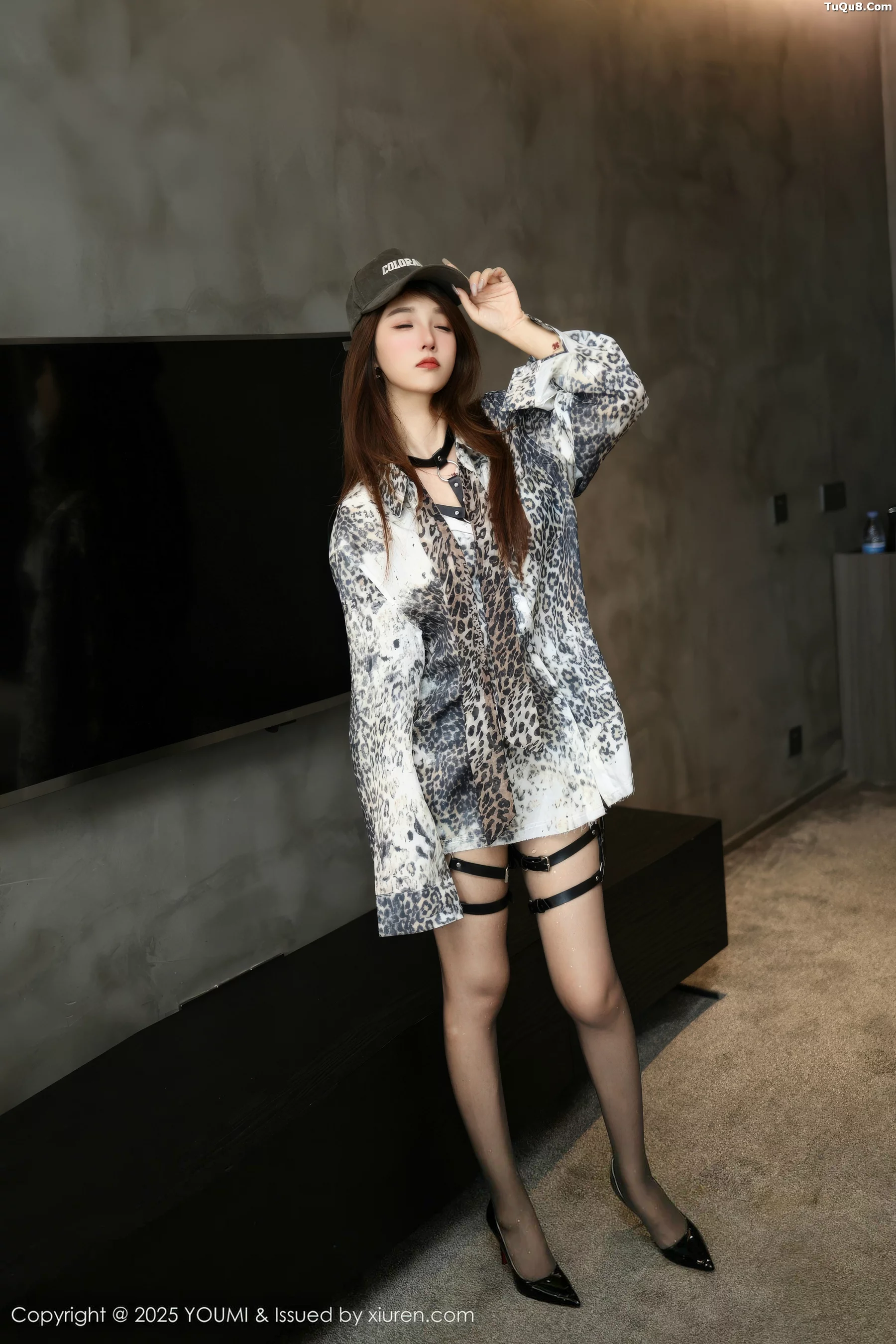[YOUMI尤蜜荟] 2025.11.13 VOL.1179 Twins-夭夭 豹纹衬衫 [70P] NO.8