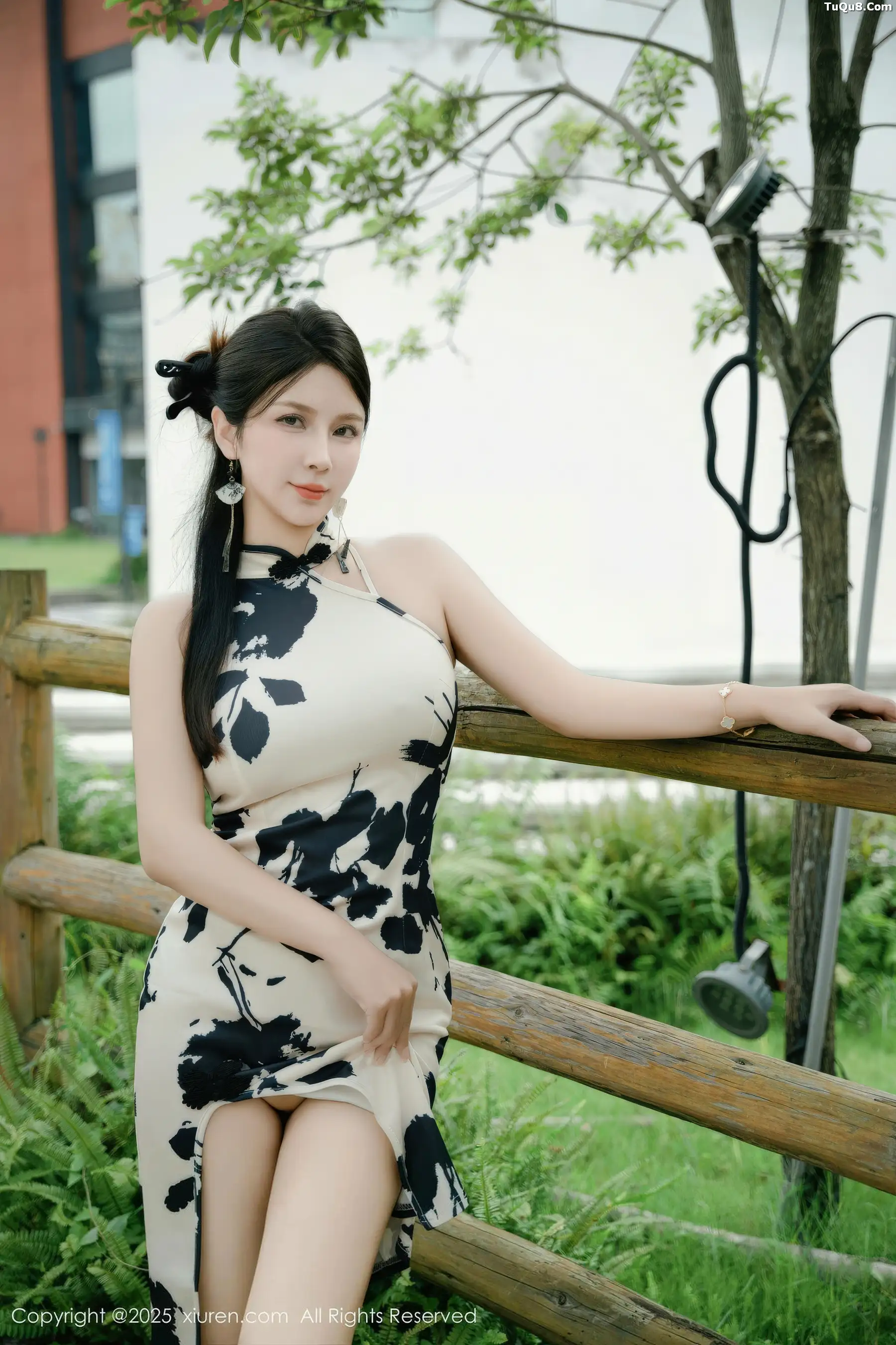 [XiuRen秀人网] 2025.11.14 No.10989 小蛮妖Yummy 性感旗袍 [70P] NO.3