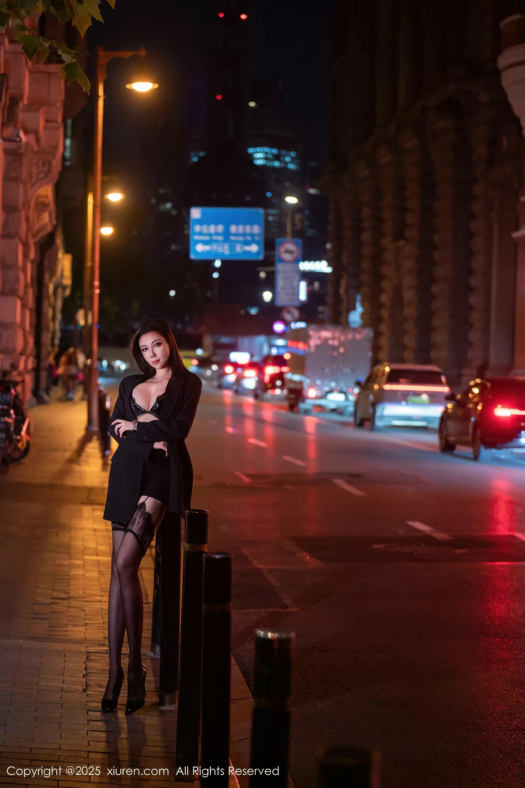 [XiuRen绣人网] 2025.10.23 No.10899 果儿Victoria [72P] NO.12