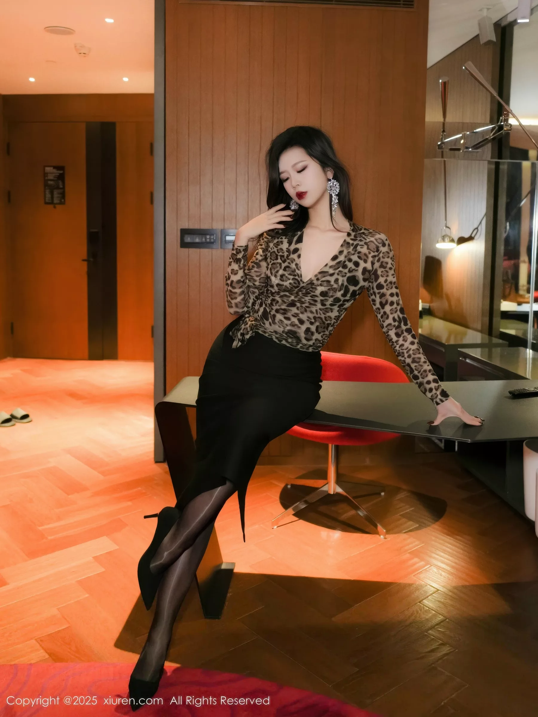 [XiuRen绣人网] 2025.10.23 No.10901 玫瑰我爱你 [63P] NO.3