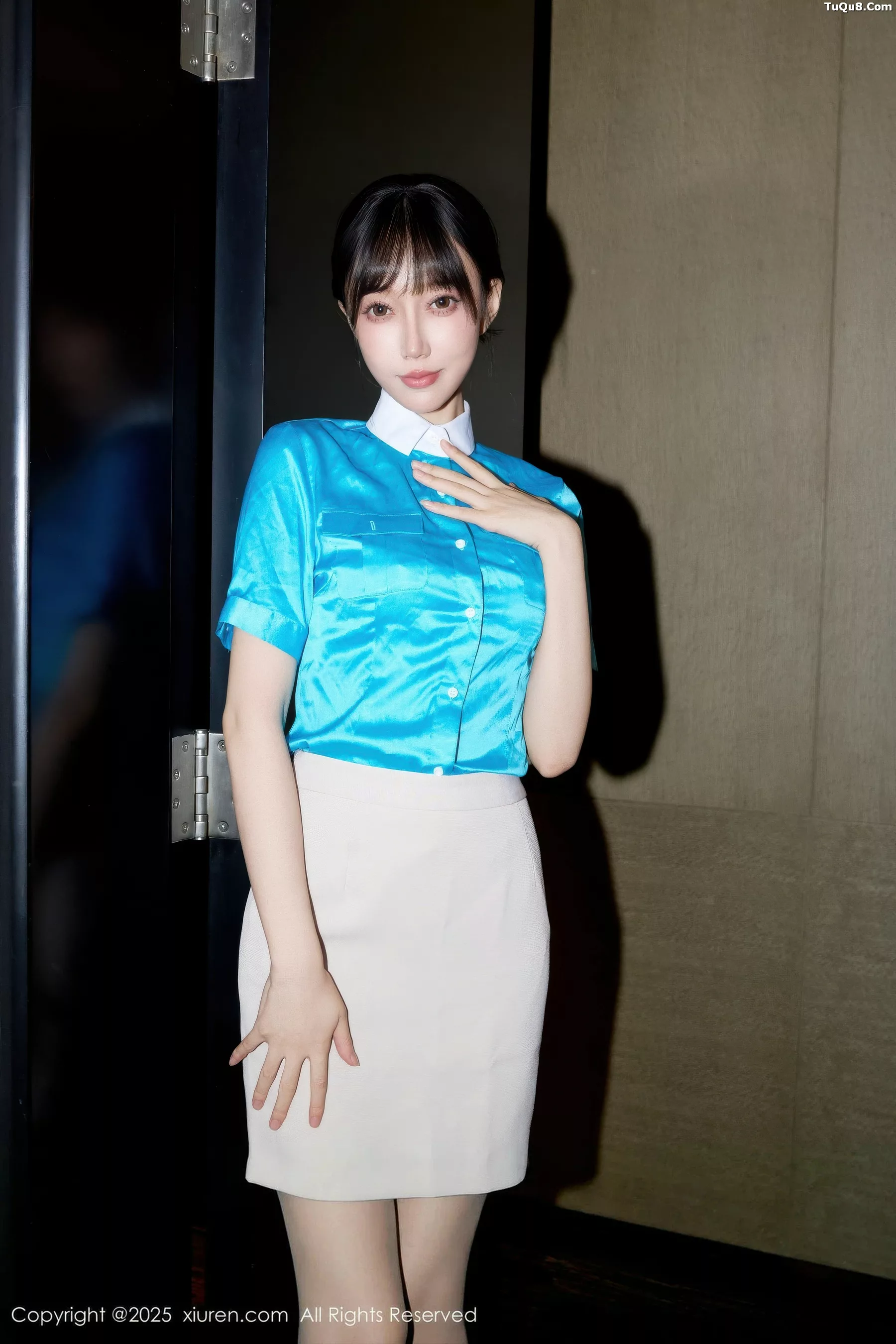 [XiuRen秀人网] 2025.10.27 No.10914 玥儿玥er 空姐制服 [62P] NO.11