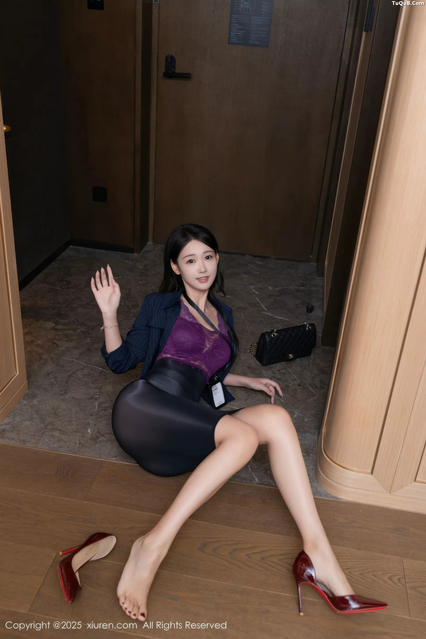 [XiuRen秀人网] 2025.10.27 No.10916 唐安琪 透视黑裙 [77P] NO.10