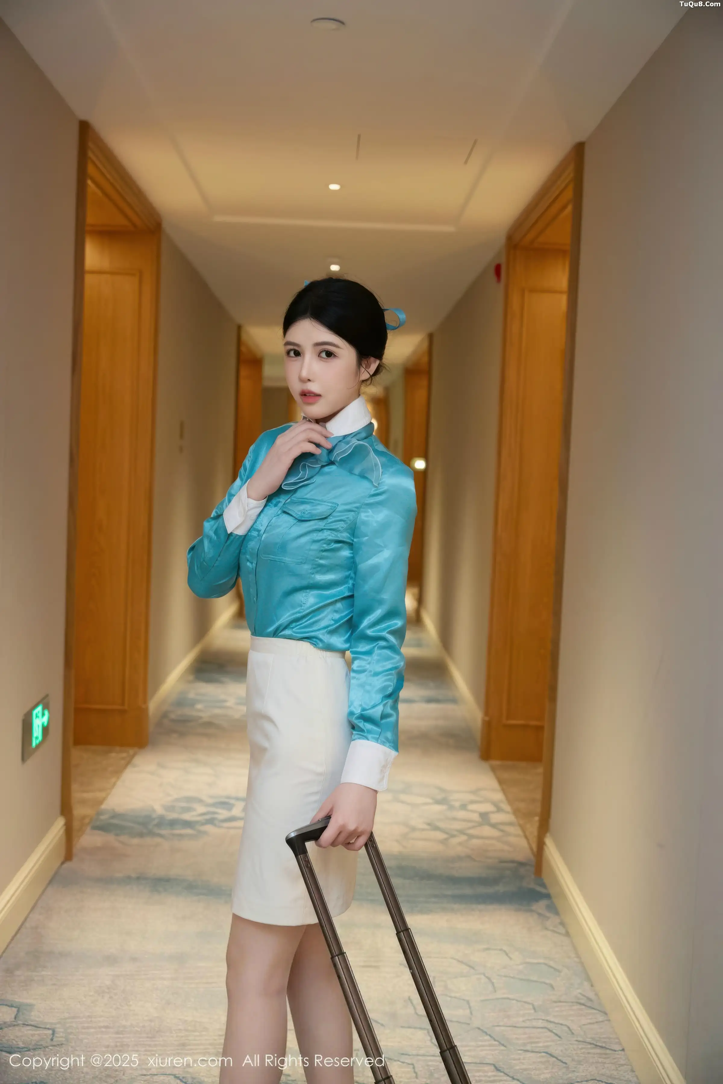 [XiuRen秀人网] 2025.11.18 No.10998 方蕾蕾 开档黑丝 [77P] NO.2