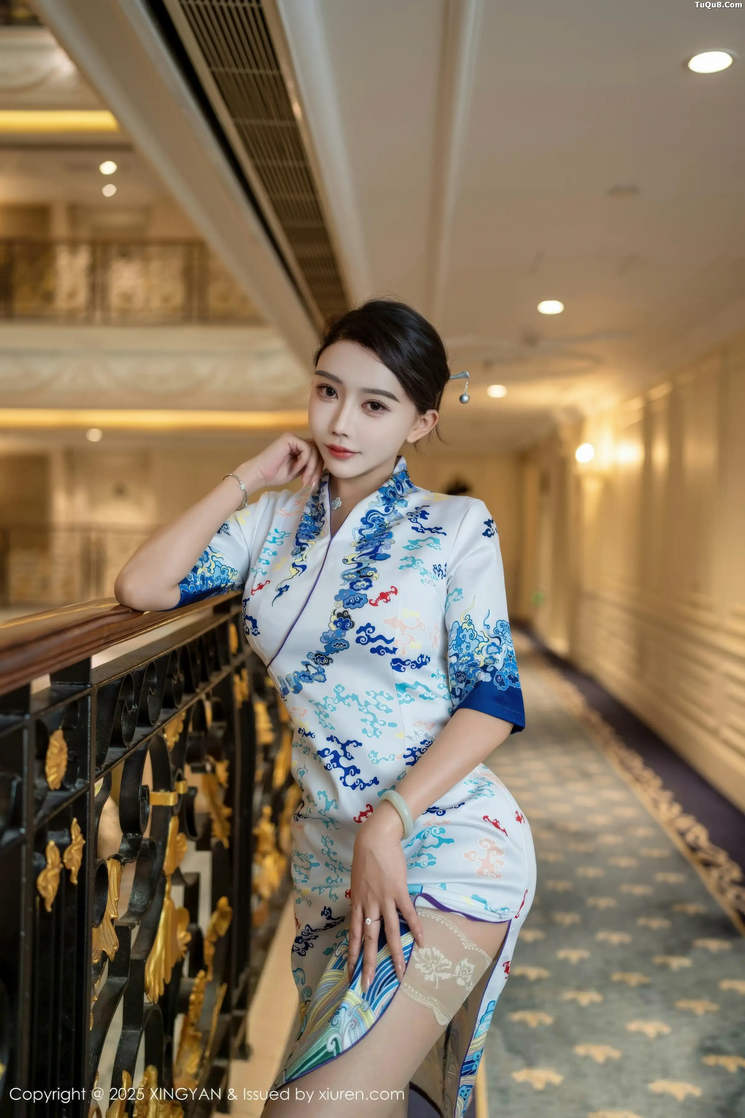 [XINGYAN星颜社] 2025.11.27 VOL.435 李若汐 青花瓷旗袍 [76P] NO.9