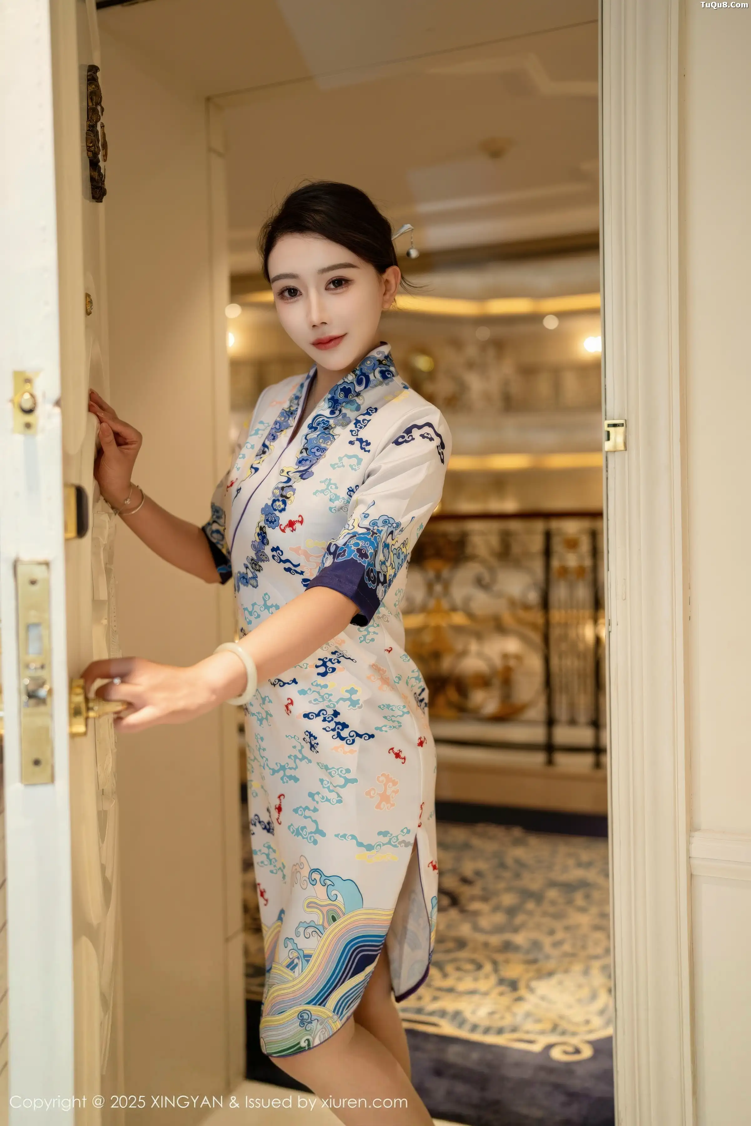 [XINGYAN星颜社] 2025.11.27 VOL.435 李若汐 青花瓷旗袍 [76P] NO.12