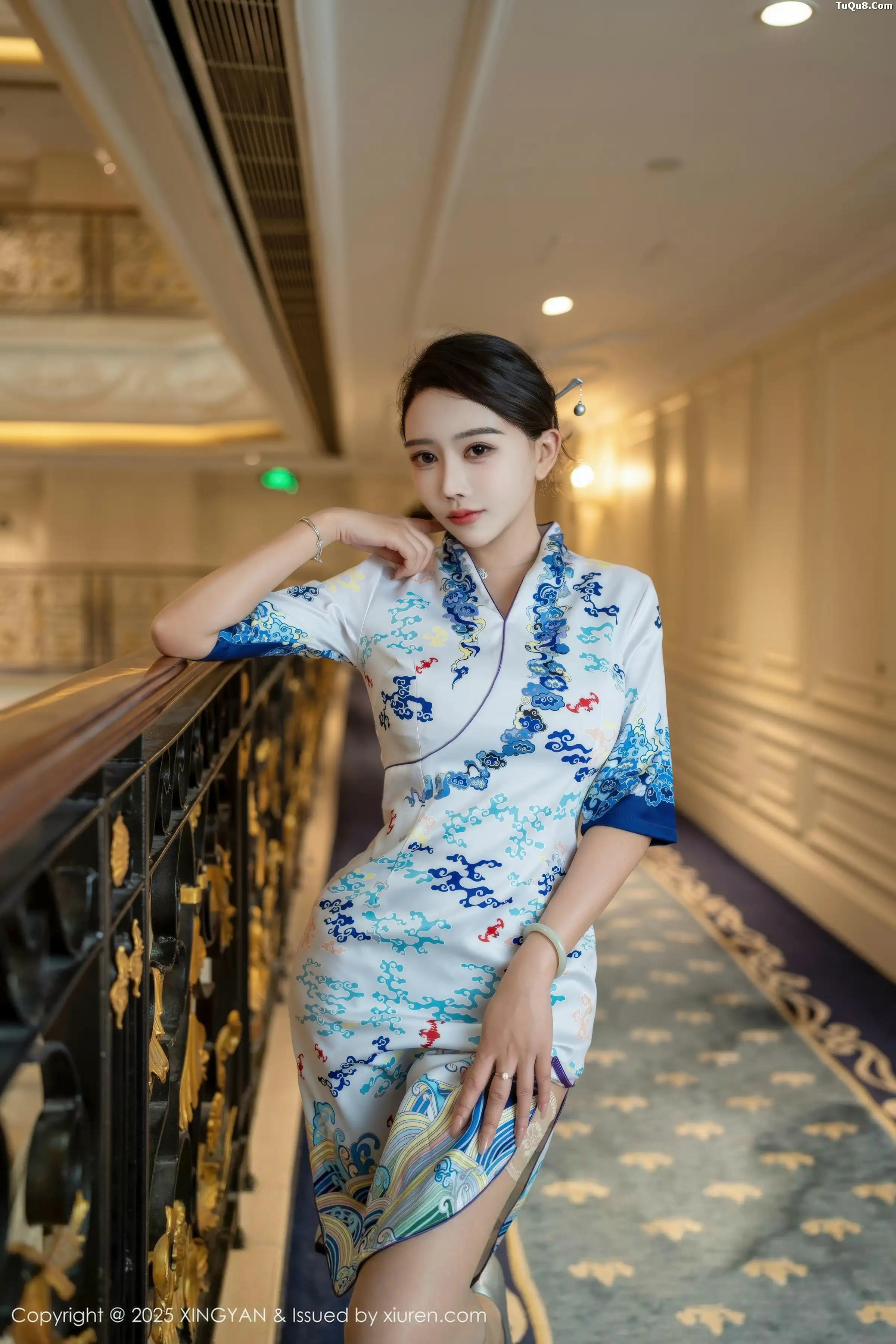 [XINGYAN星颜社] 2025.11.27 VOL.435 李若汐 青花瓷旗袍 [76P] NO.10