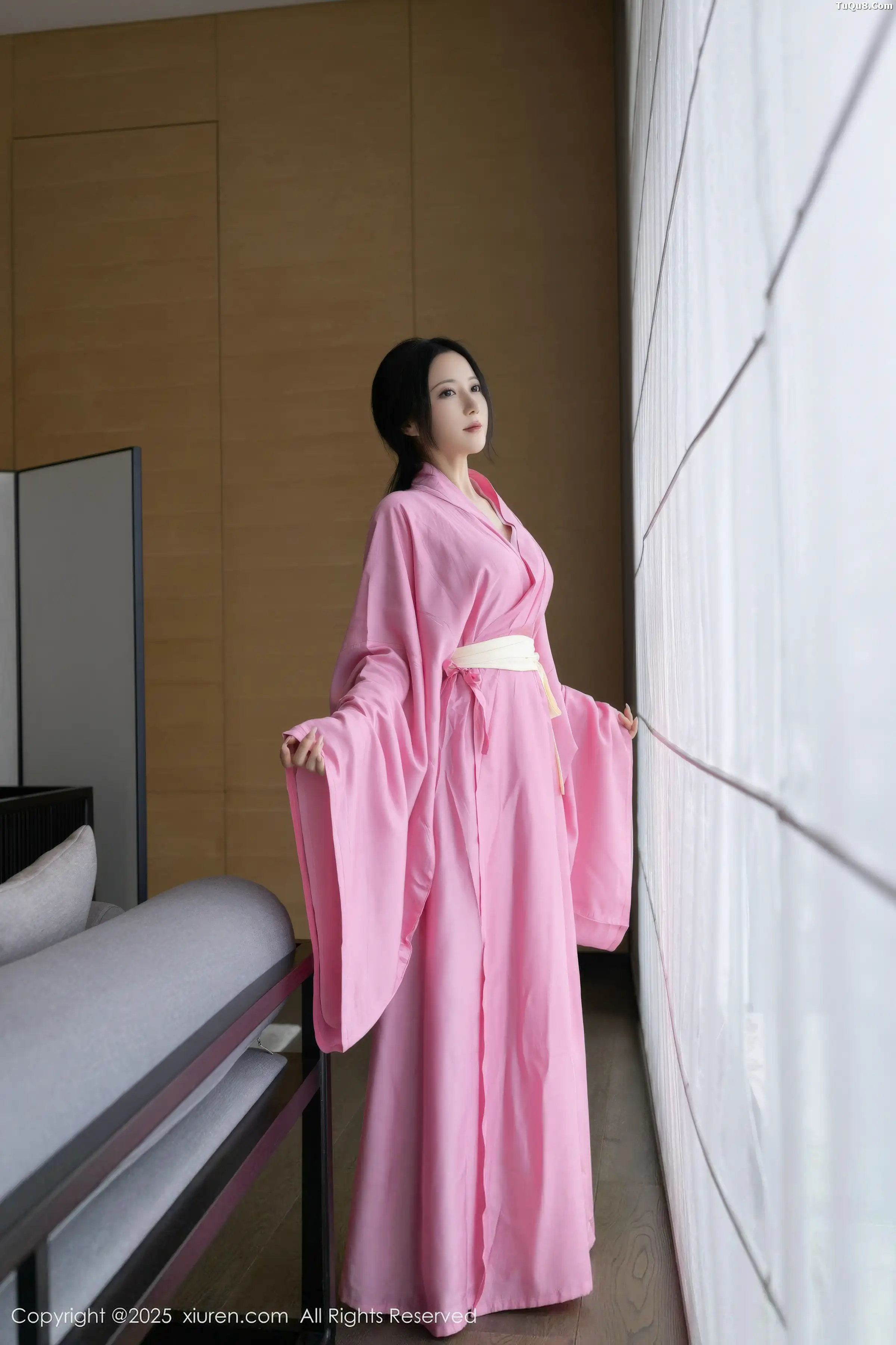 [XiuRen秀人网] 2025.11.28 No.11049 鱼子酱Fish 粉色月影纱 [82P] NO.10