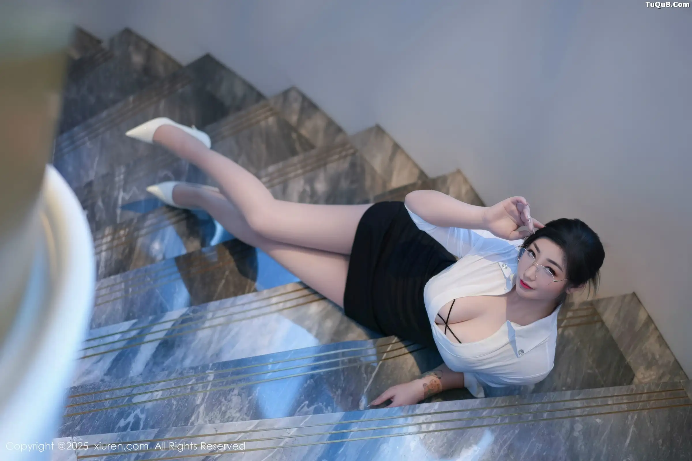 [XiuRen秀人网] 2025.11.28 No.11045 妲己_Toxic 魅惑黑丝 [80P] NO.12