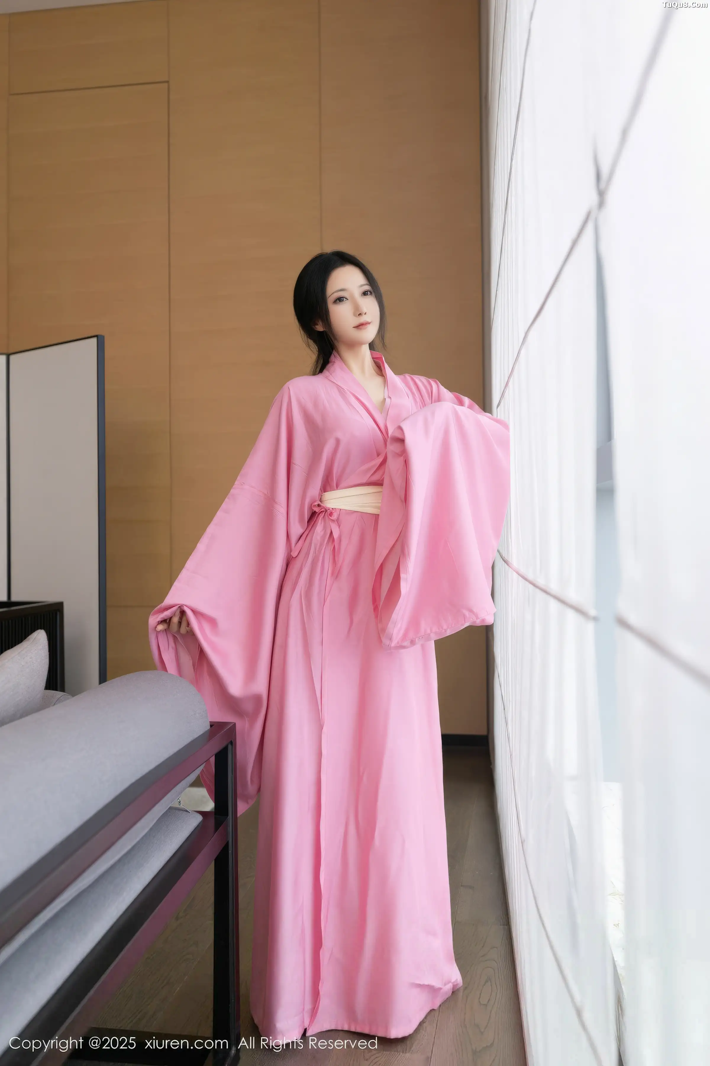 [XiuRen秀人网] 2025.11.28 No.11049 鱼子酱Fish 粉色月影纱 [82P] NO.11