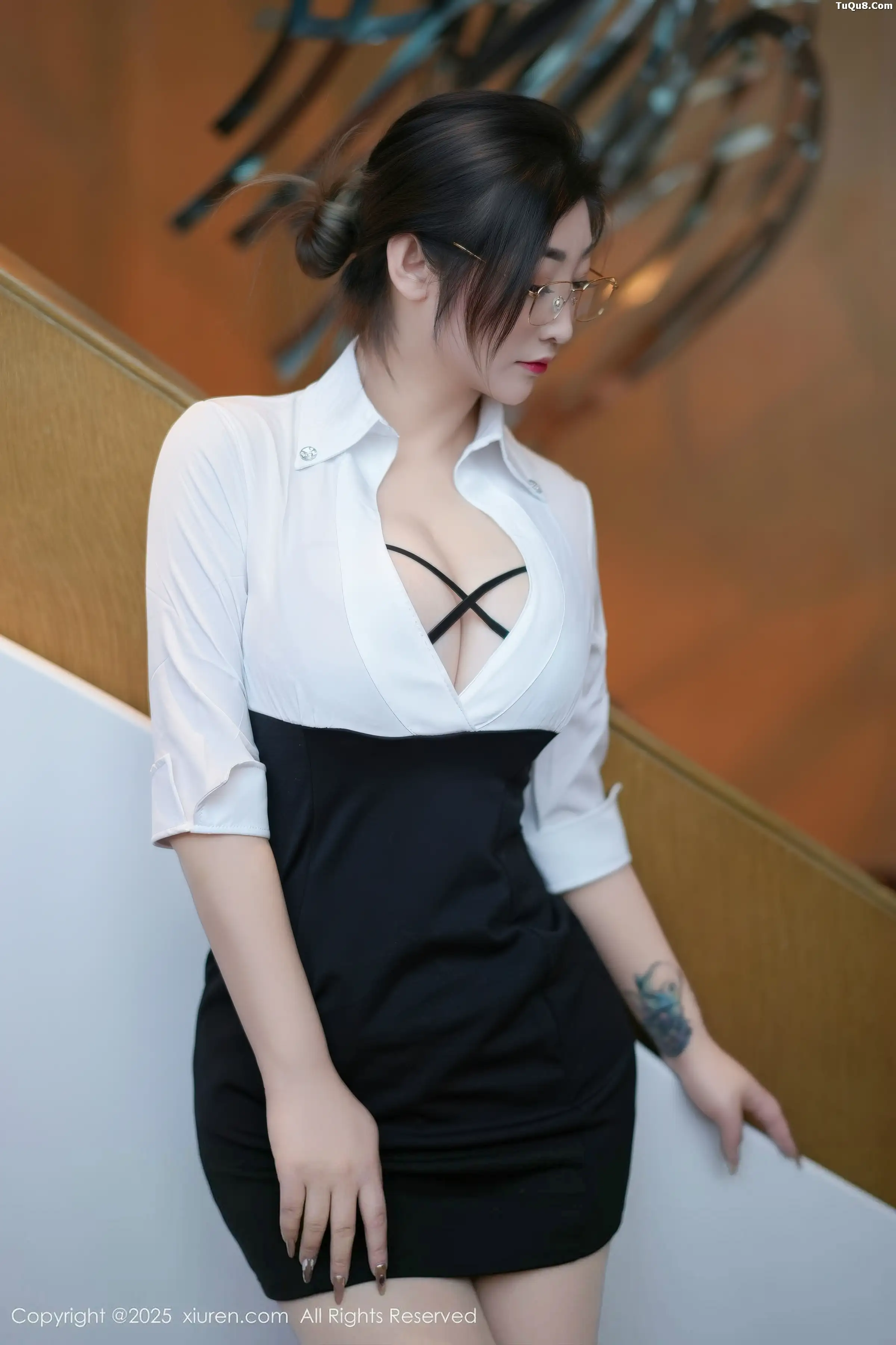 [XiuRen秀人网] 2025.11.28 No.11045 妲己_Toxic 魅惑黑丝 [80P] NO.9