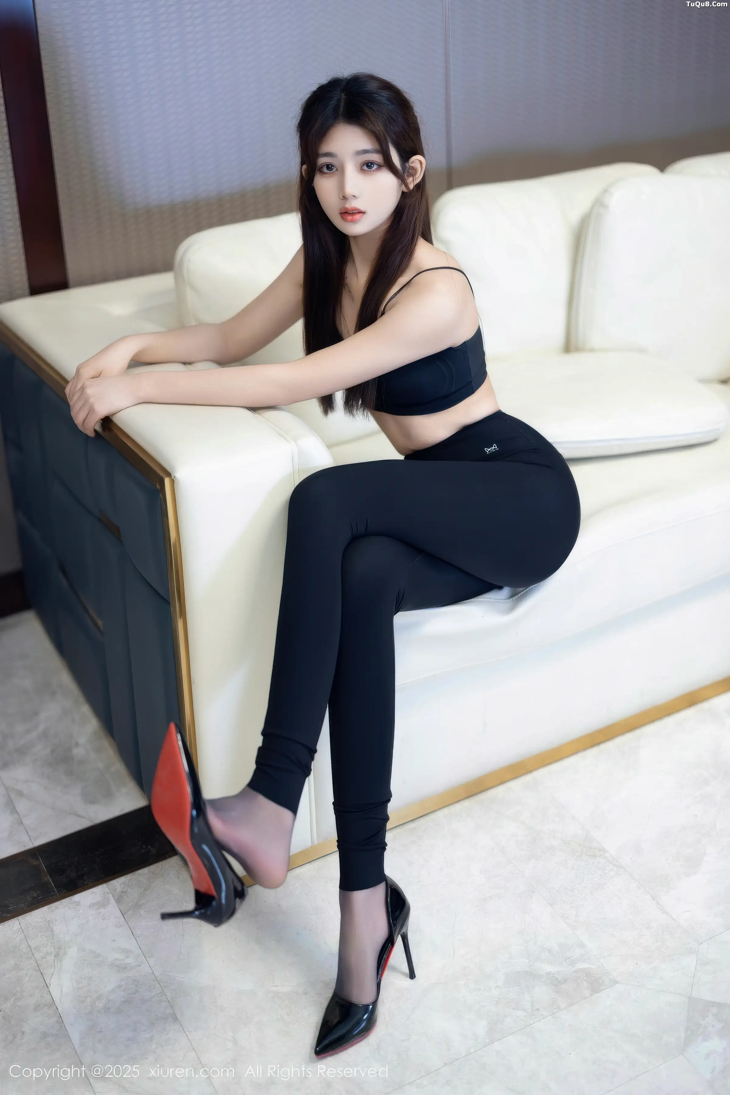 [XiuRen秀人网] 2025.11.21 No.11015 姜冉冉_Renee@ 无内黑丝 [81P] NO.5