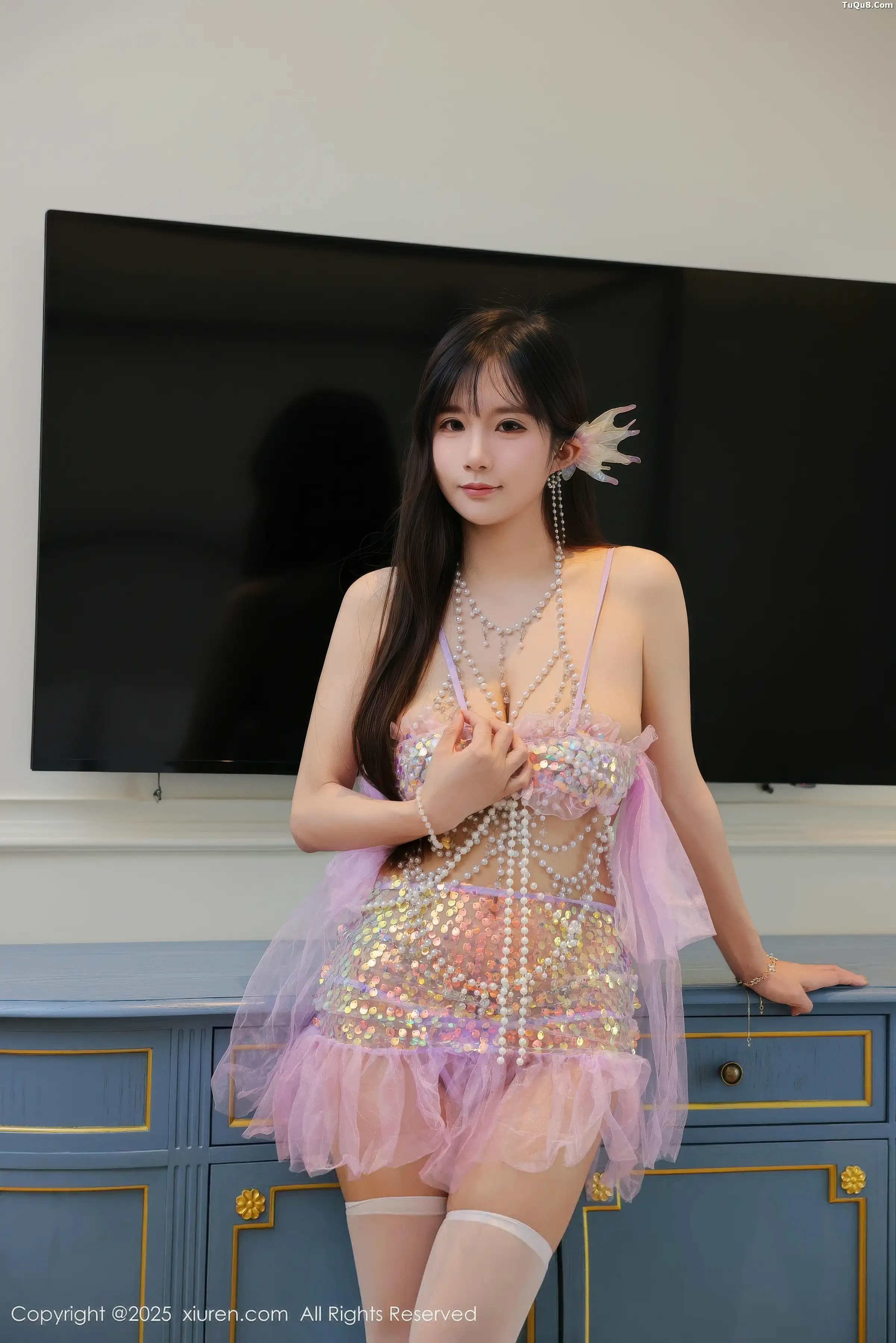 [XiuRen秀人网] 2025.11.21 No.11020 小肉肉咪 凹凸身材 [70P] NO.1