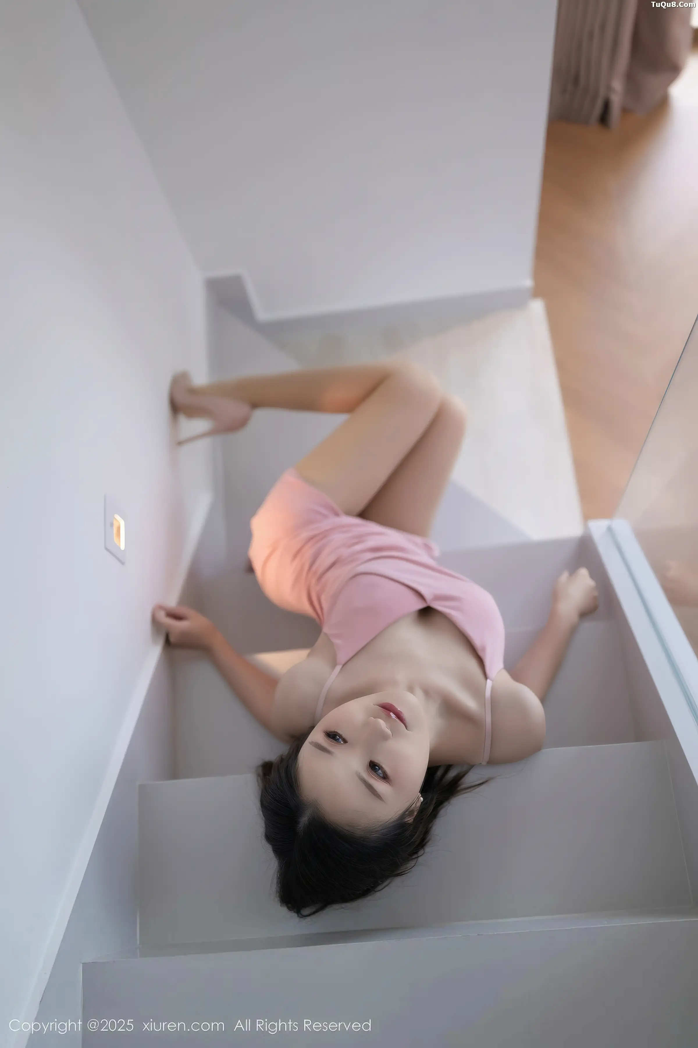 [XiuRen秀人网] 2025.11.26 No.11034 杏子Yada 闪亮白丝 [82P] NO.11