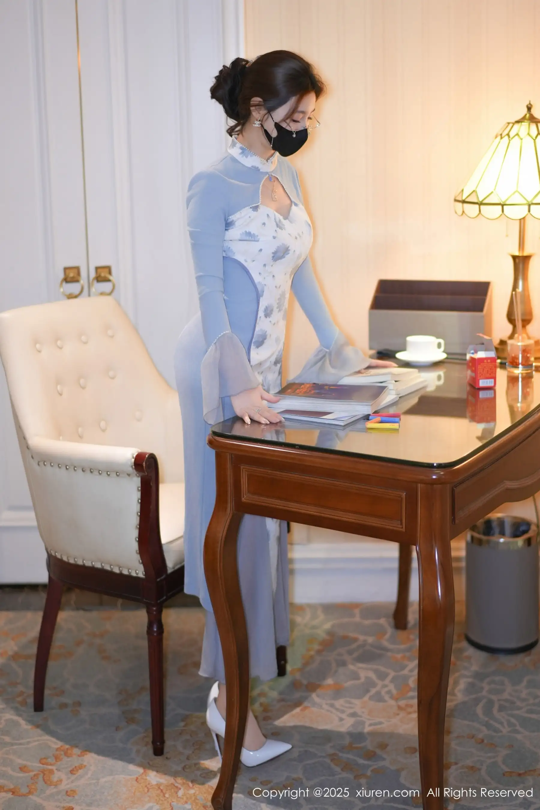 [XiuRen秀人网] 2025.11.26 No.11033 Twins-桃桃 闪亮白丝 [80P] NO.4